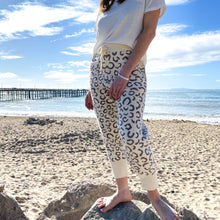 Load image into Gallery viewer, Pants- Leopard Sweater Joggers