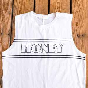 "Honey" Graphic Cropped Tank